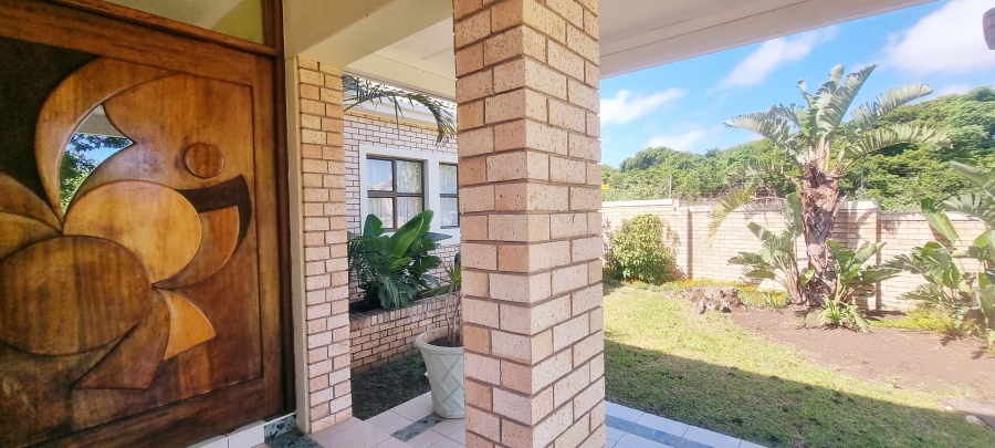 4 Bedroom Property for Sale in Vincent Heights Eastern Cape